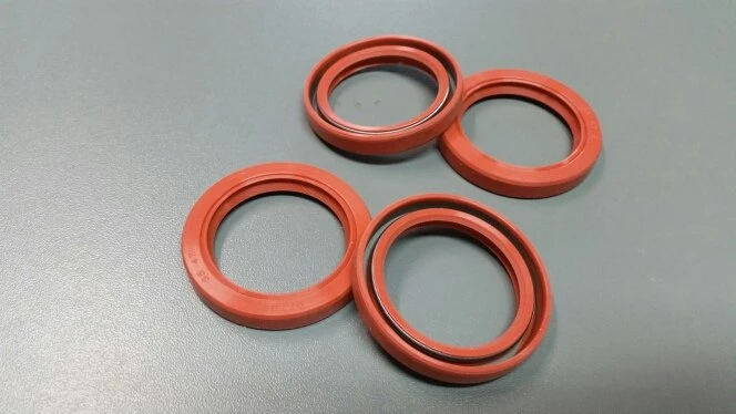 SIMMERING 35X47X7 HTCR  SILIKON