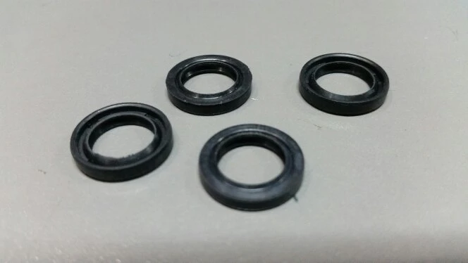 SIMMERING 10X15X2,5 KCY