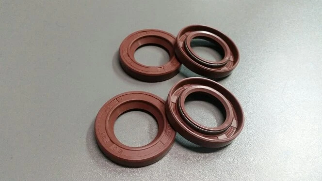 SIMMERING 25X42X7 VITON SC